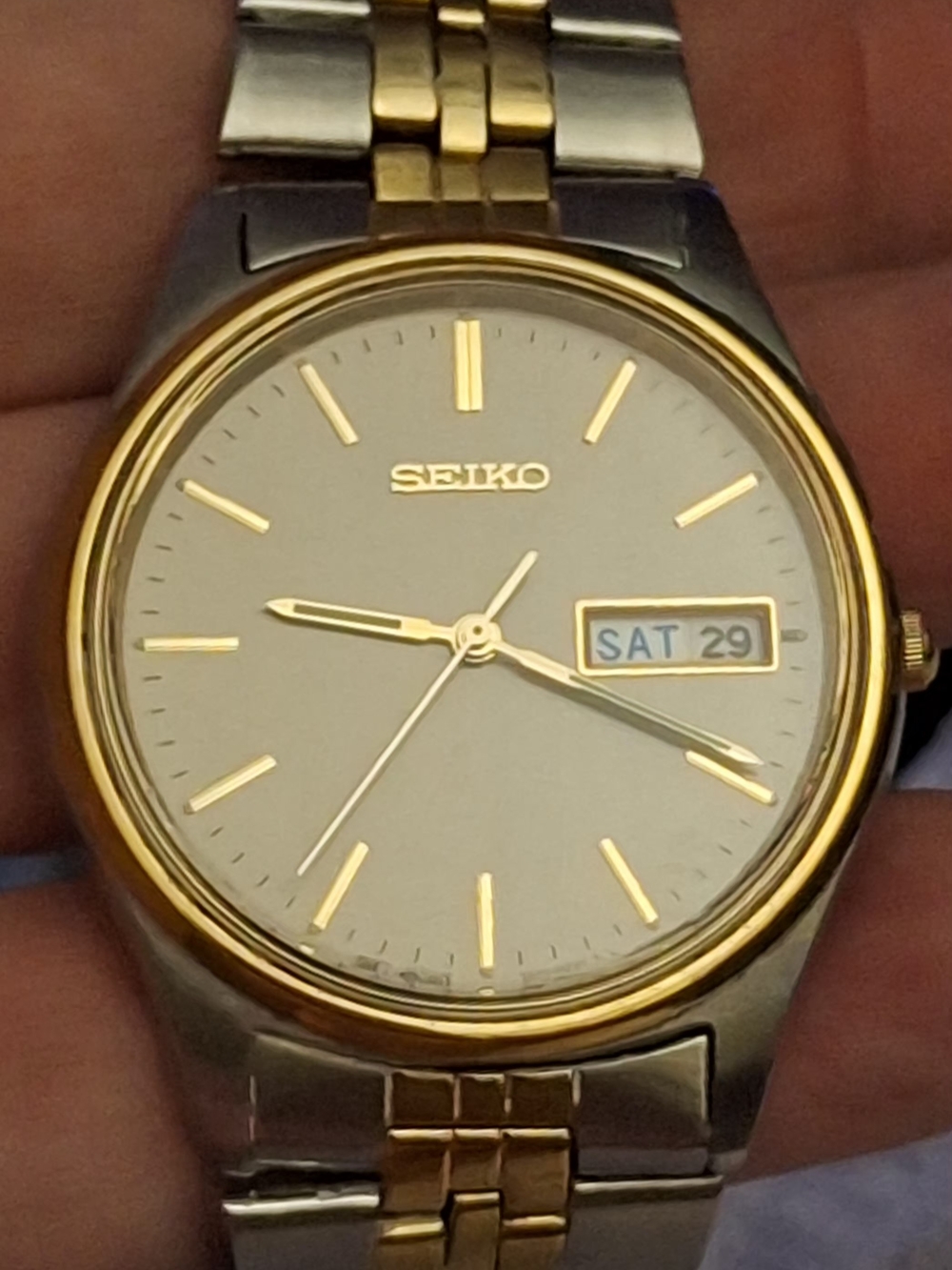 Vintage Seiko Two-Tone Day/Date Quartz Watch 7N43-8439 - NEW Battery!